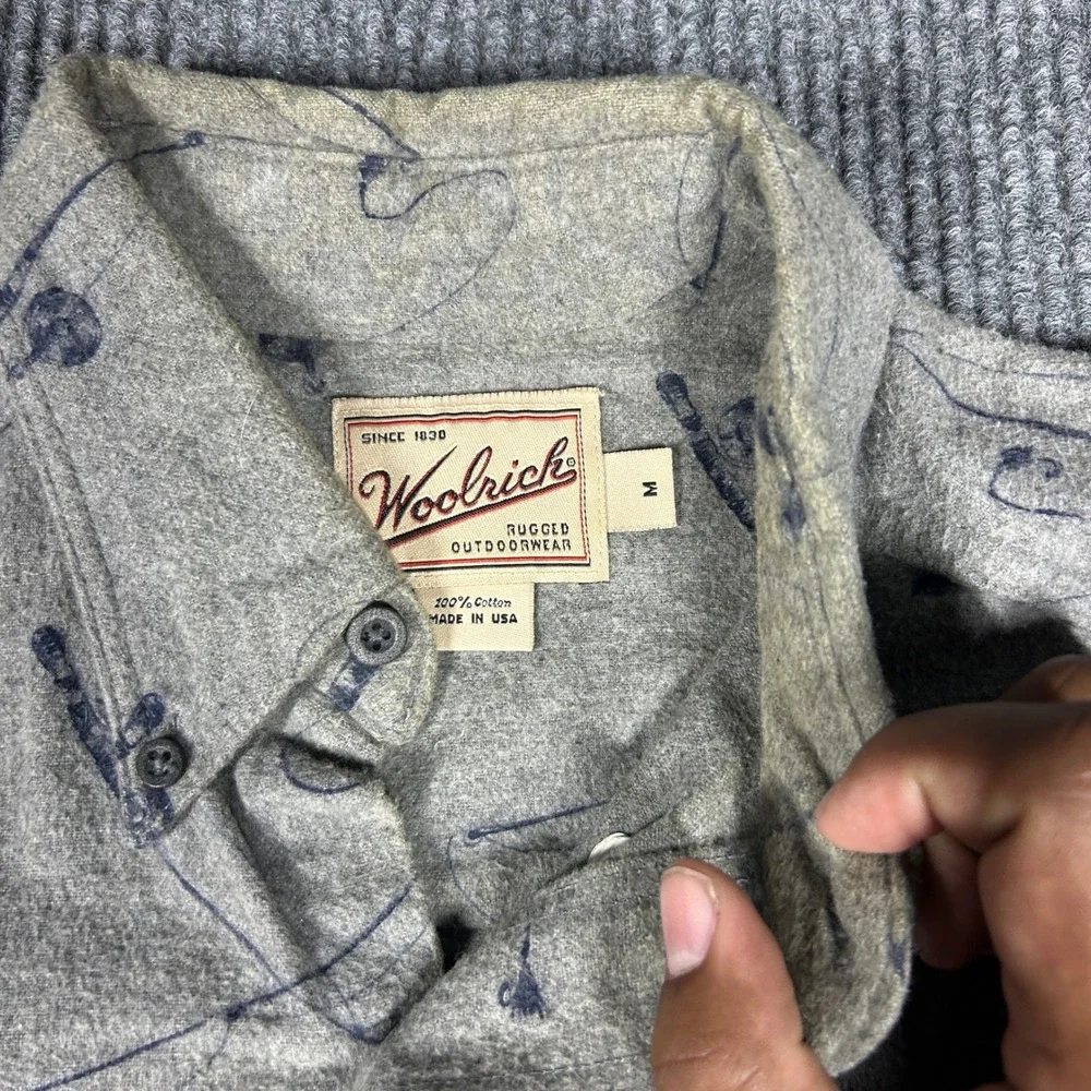 Woolrich Shirt Men's M Gray Fishing Pole Print Flannel Button Down Made in USA